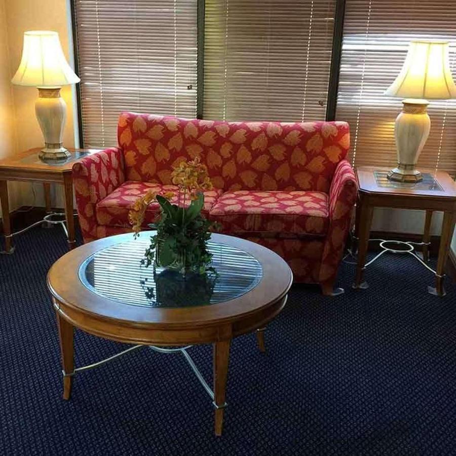 Astoria Hotel Danville North Kültér fotó