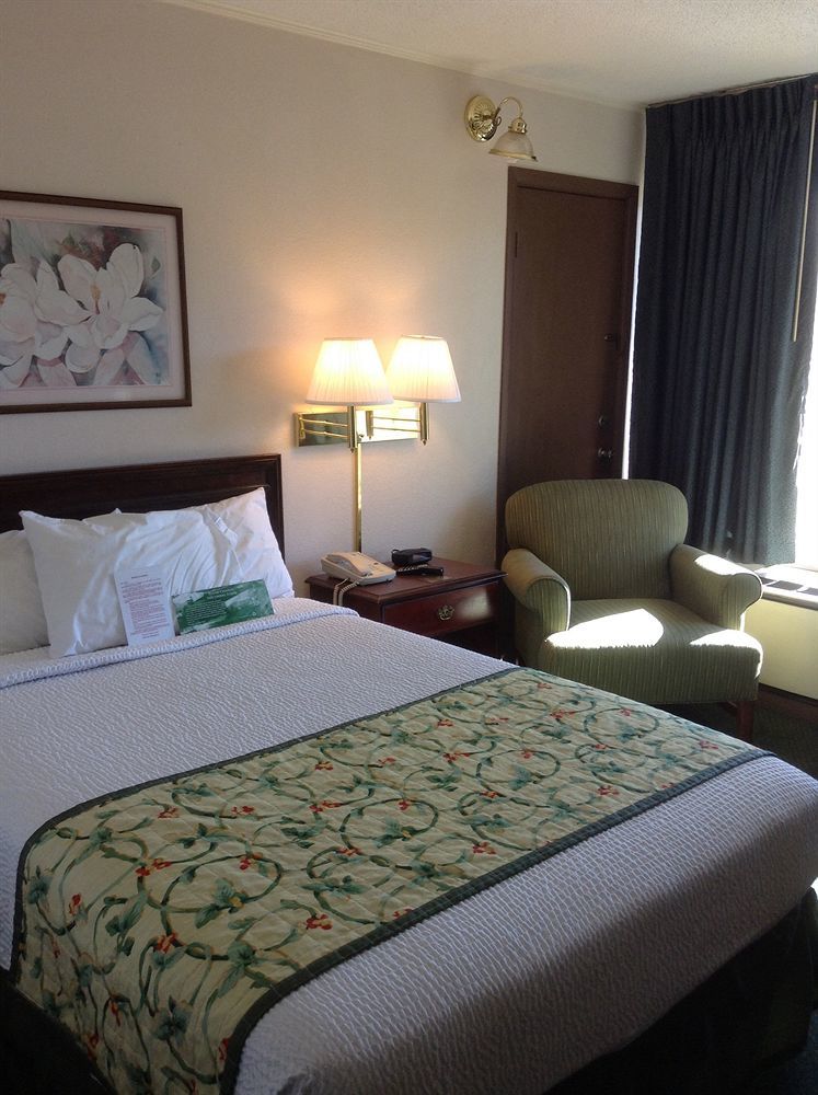 Astoria Hotel Danville North Kültér fotó